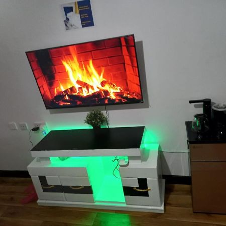 Jacky'S Fully Furnished Apartments Nakuru Zewnętrze zdjęcie